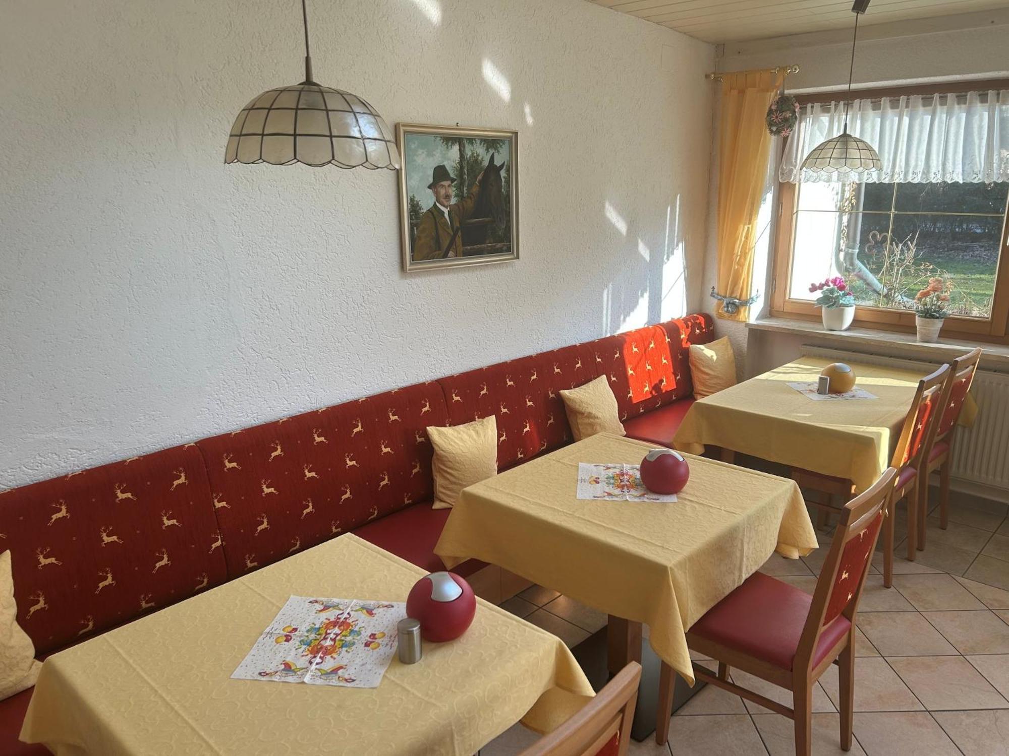 Hotel Garni Hubertushof Bad Füssing Buitenkant foto